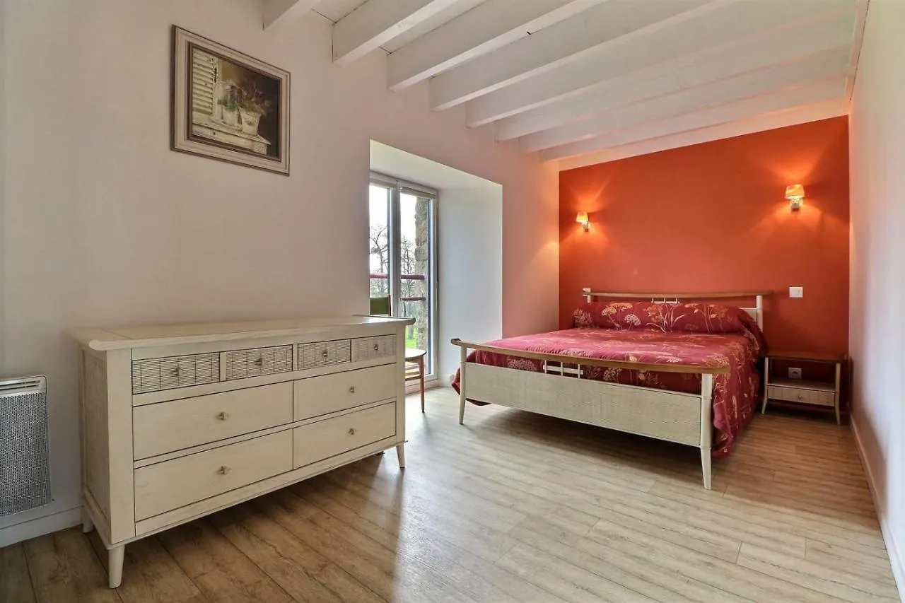 Holiday home Le Rocher 1 Miniac-Morvan France